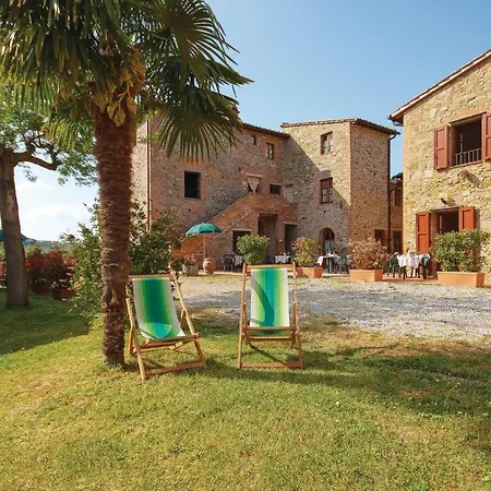 Cozy In Montaione Fi With Kitchenette Querce (Lucca)