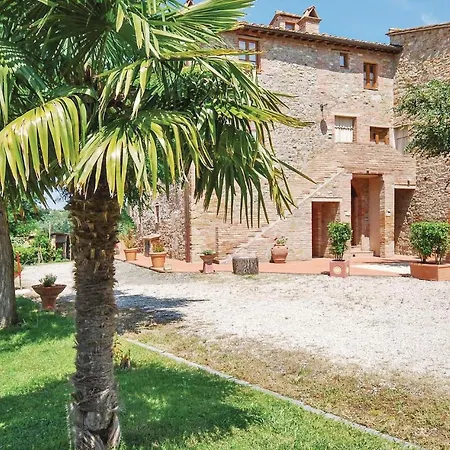 Cozy In Montaione Fi With Kitchenette