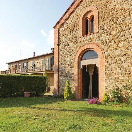 Cozy In Montaione Fi With Kitchenette